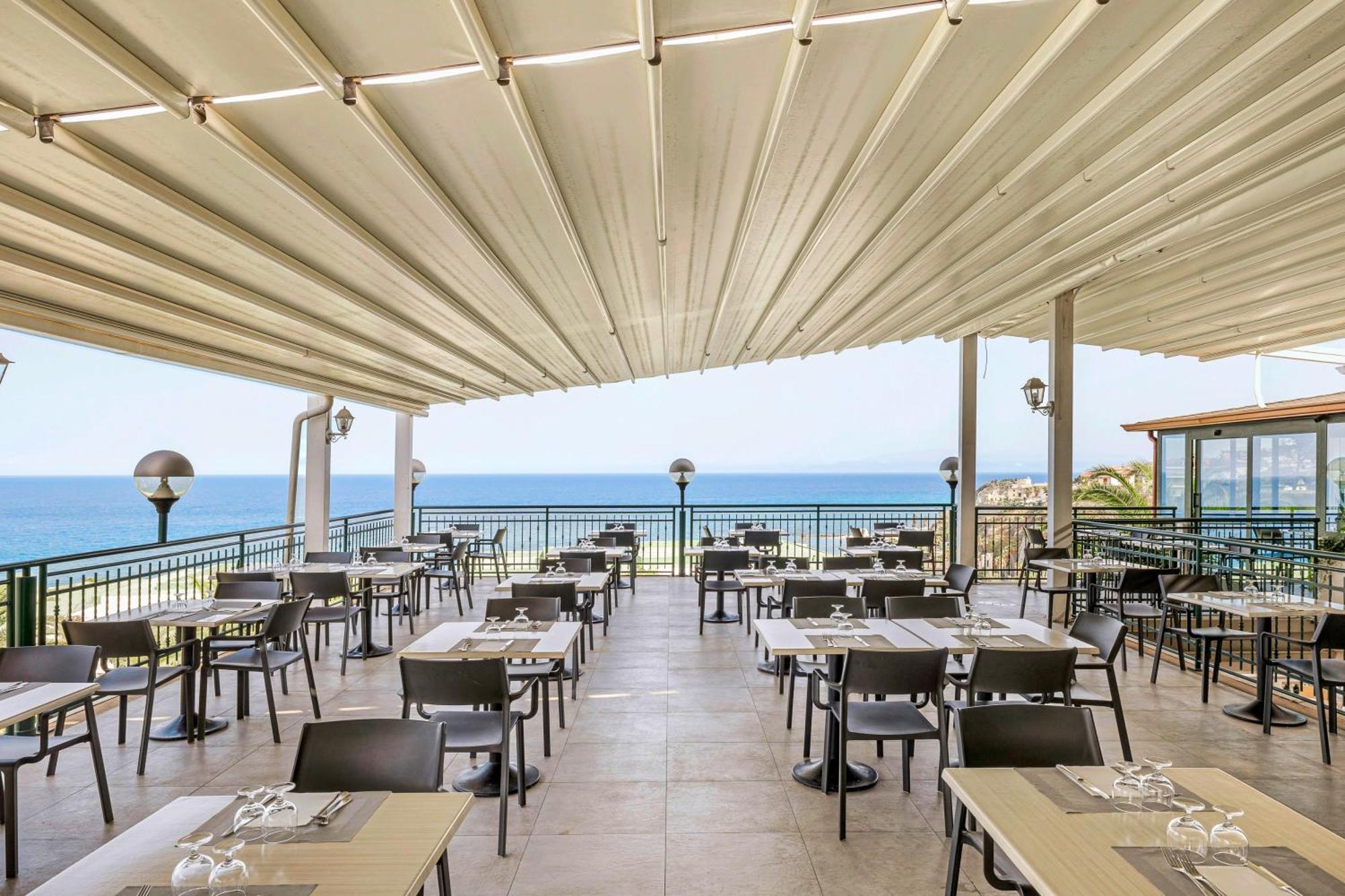 מלון טרופאה Aldiana Club Rocca Nettuno Calabria מראה חיצוני תמונה